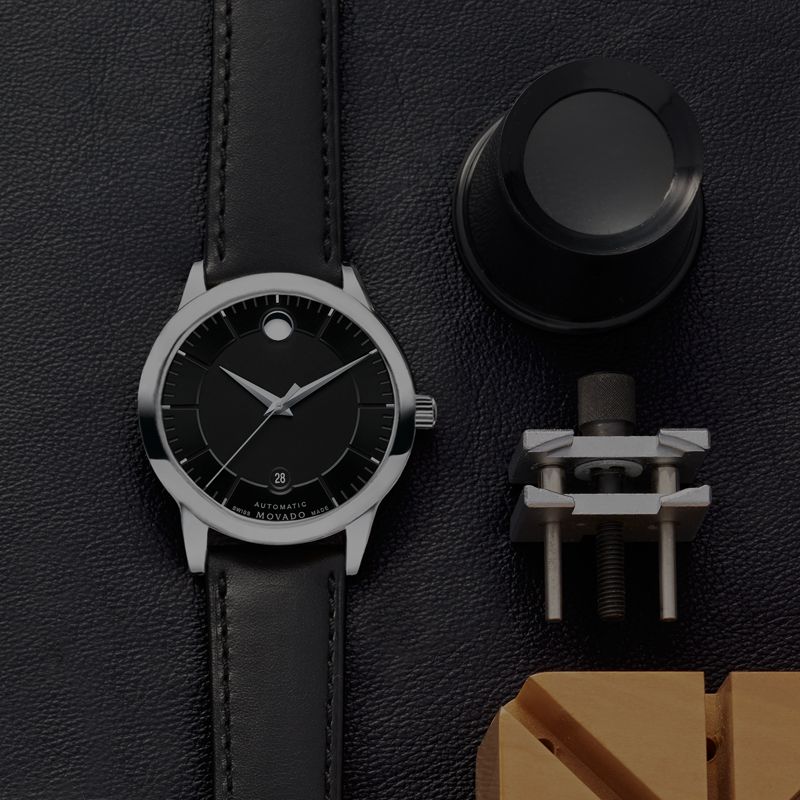 đồng hồ Movado 1881 mặt đen sang trọng
