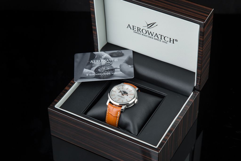 Aerowatch 08937 AA01