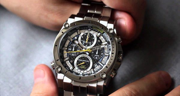 đồng hồ Bulova và cách kiểm tra đồng hồ Bulova chính hãng