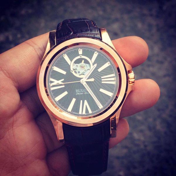 Cách kiểm tra đồng hồ Bulova chính hãng không dễ dàng