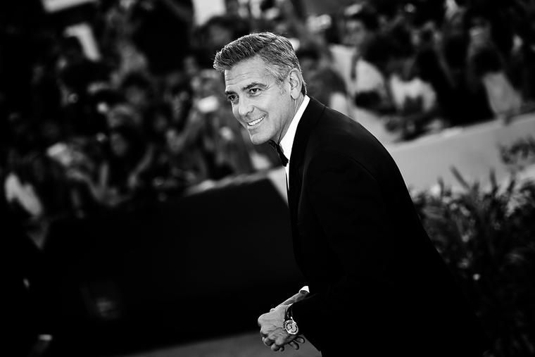 Nam tài tử George Clooney cũng đã đeo chiếc Omega Trésor trong ngày cưới của mình