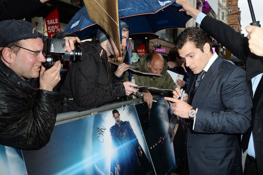 Đồng hồ Omega De Ville khu vườn bí mật tuyệt sắc tại Thụy Sỹ 10 "Super man" Henry Cavill trong buổi lễ ra mắt phim điện ảnh siêu anh hùng nổi tiếng: Man of Steel