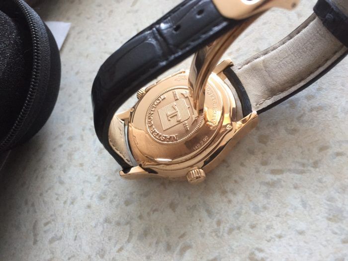 Hãy là người tiêu dùng thông minh khi lựa chọn địa chỉ bán đồng hồ Jaeger-LeCoultre 