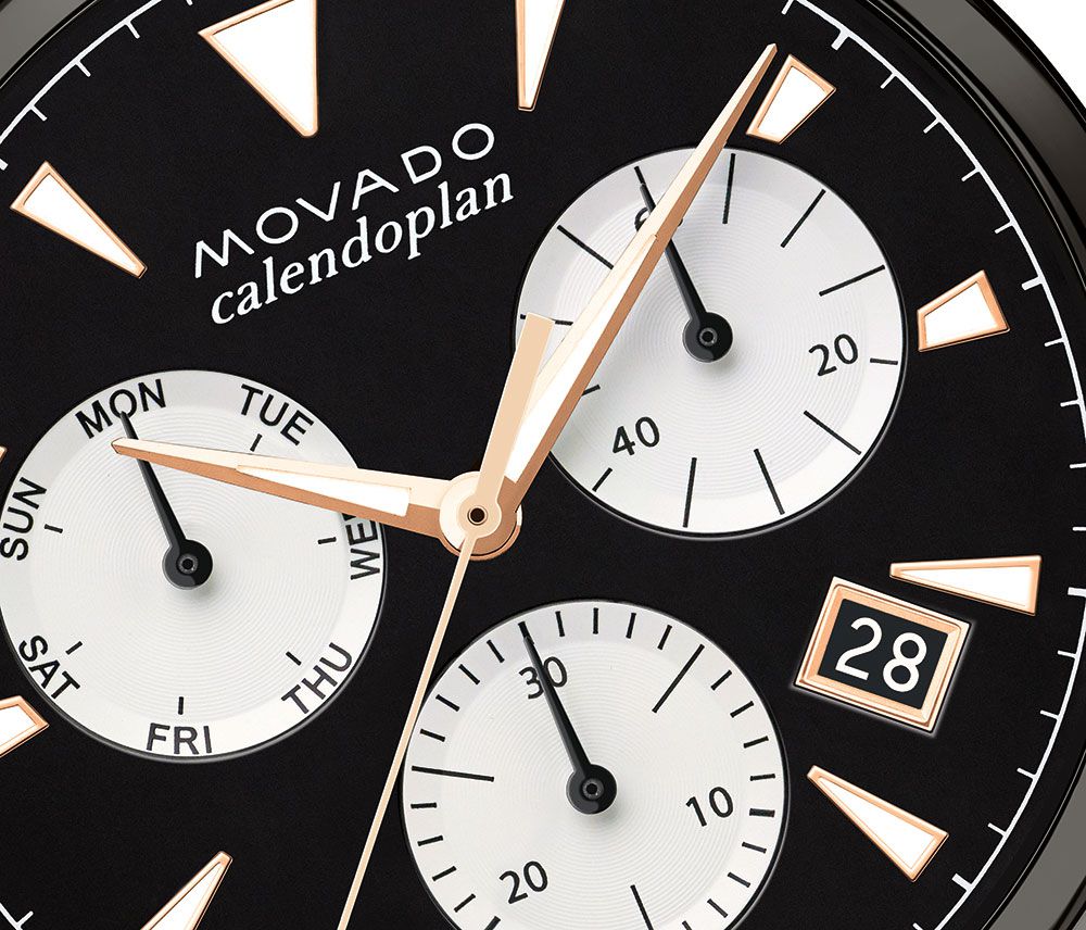 Đồng hồ Movado Series 800 có 3 mặt đồng hồ nhỏ chỉ thời gian, với số 12 giờ được làm bằng tam giác Explorer