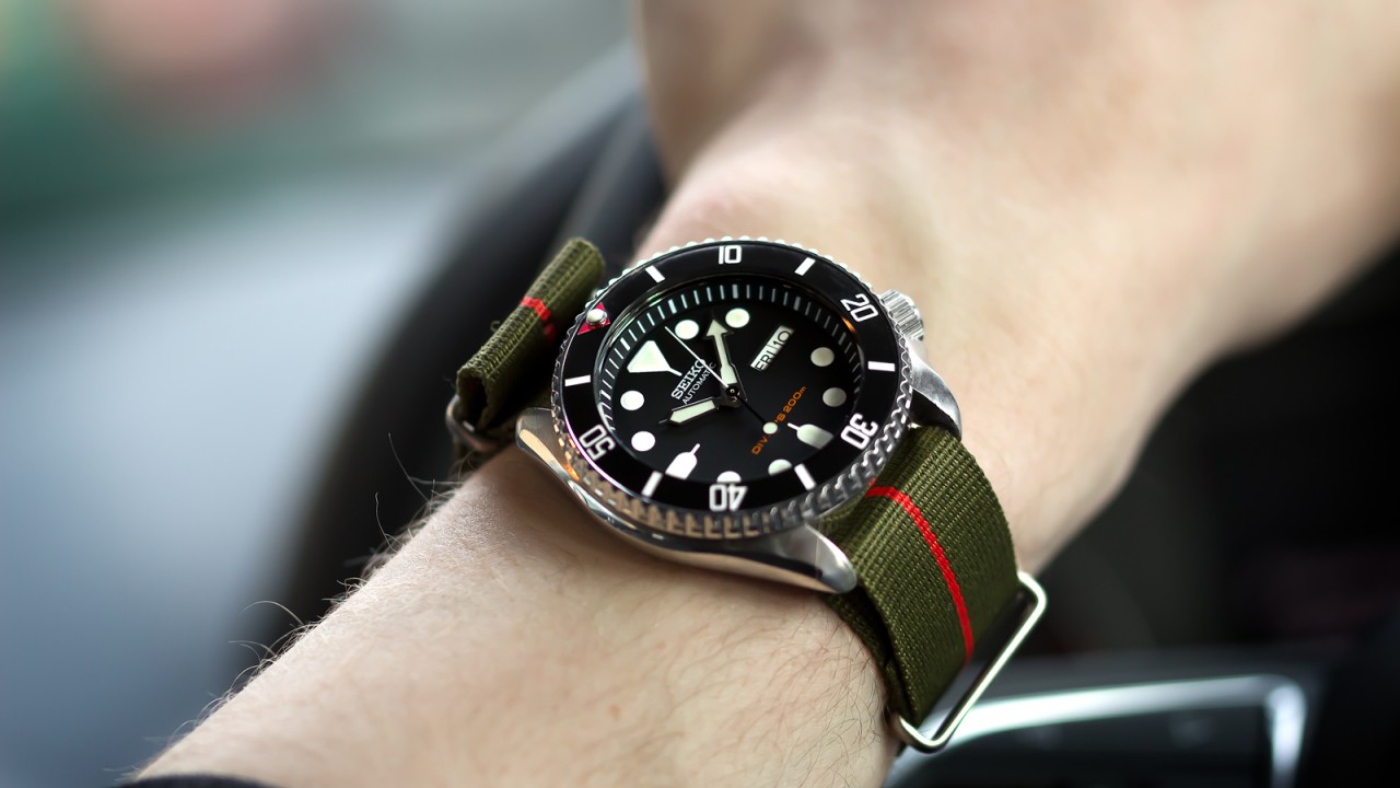 đồng hồ dây vải nato