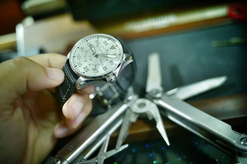 đồng hồ Hamilton quân đội bền bỉ