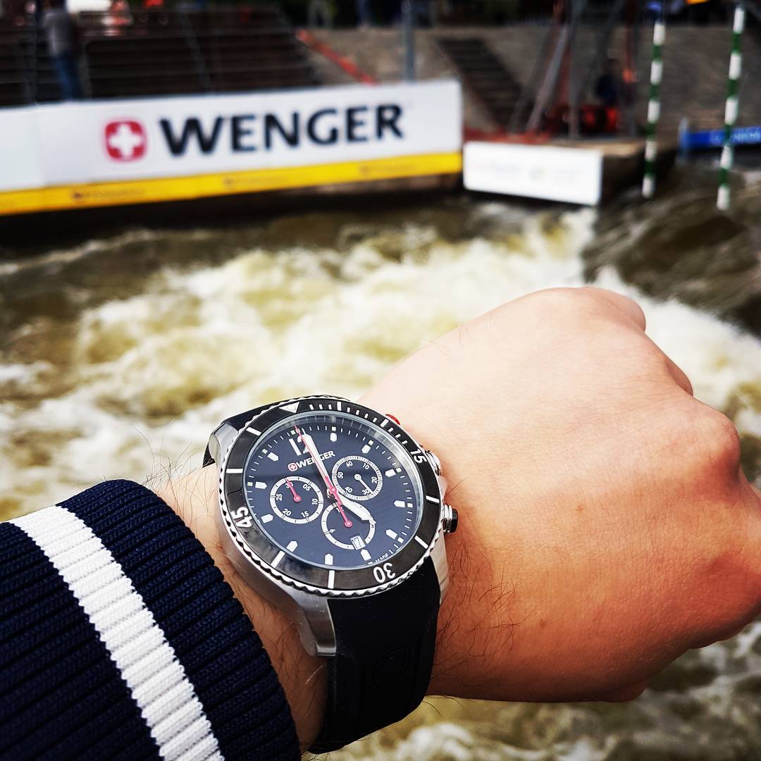 Wenger tài trợ cho cuộc đua