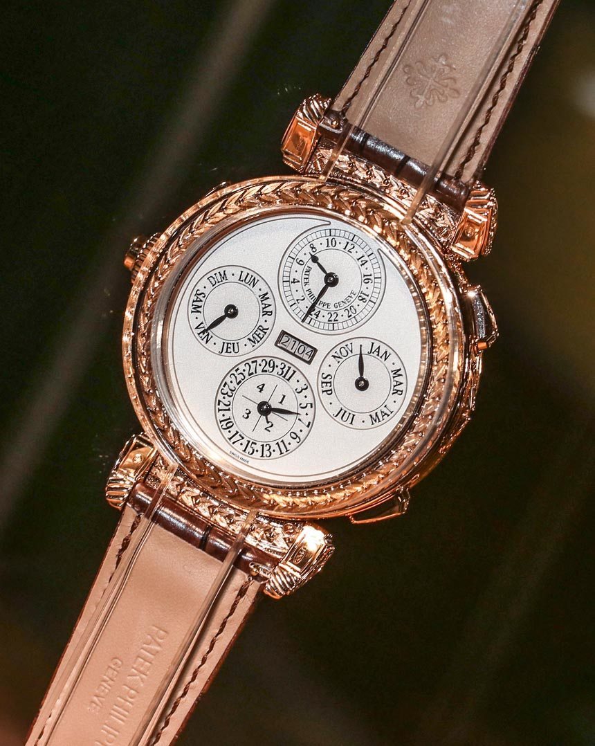 Mặt sau đồng hồ Patek Philippe 2 mặt Grandmaster Chime