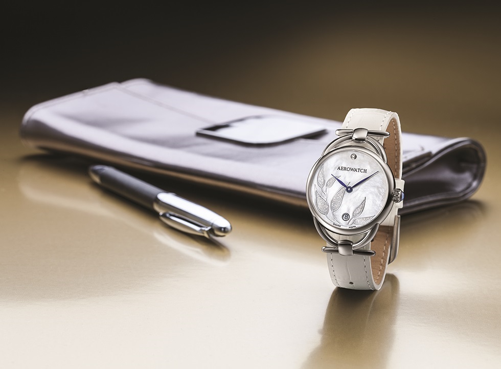 Đồng hồ Aerowatch nữ ấn tượng