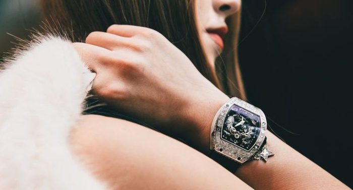 Các thương hiệu đồng hồ Thụy Sỹ nổi tiếng dàng cho nữ giới