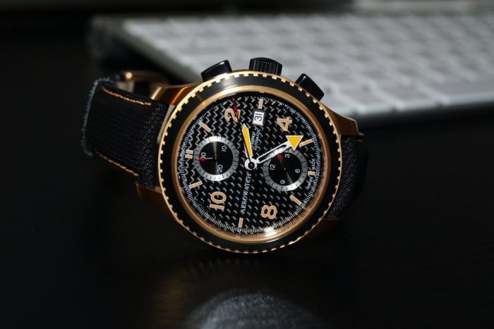 Đồng hồ Aerowatch của nước nào và có gì ấn tượng nhất?