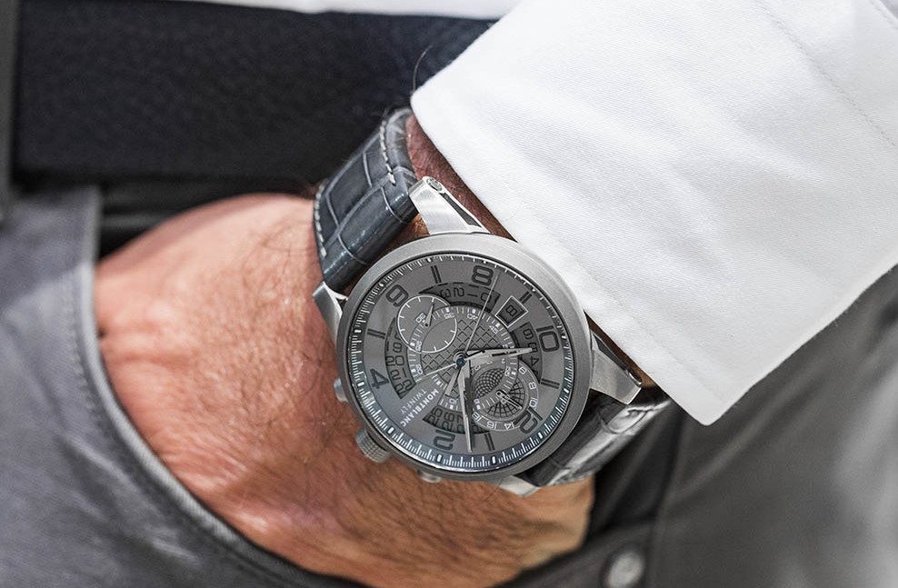 Trên tay mẫu đồng hồ Montblanc Flyback