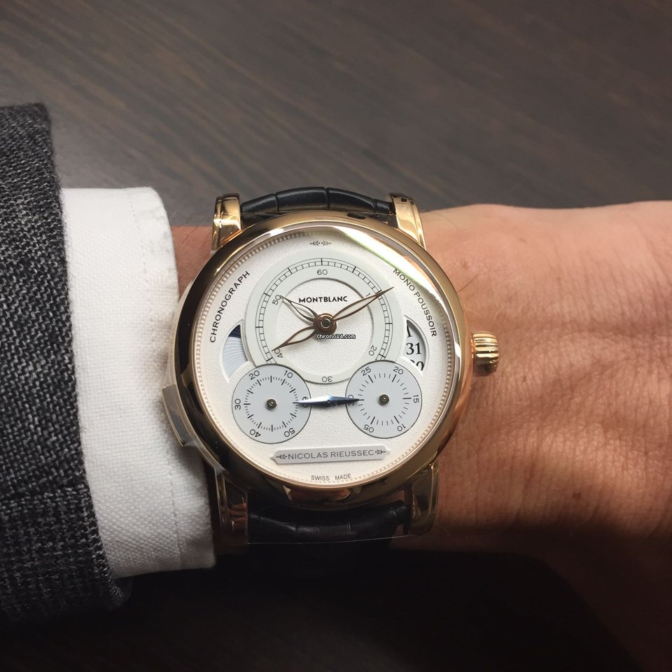 đồng hồ montblanc giá bao nhiêu