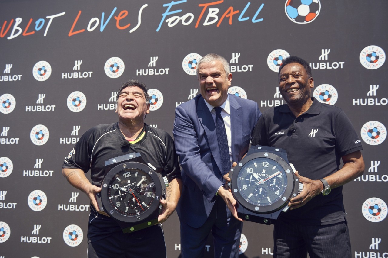 Thiết kế đồng hồ thời trang nam cao cấp Hublot và huyền thoại bóng đá Pele