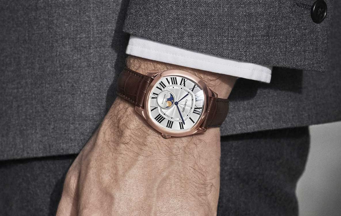 Đồng hồ đeo tay Cartier Drive Moon Phase