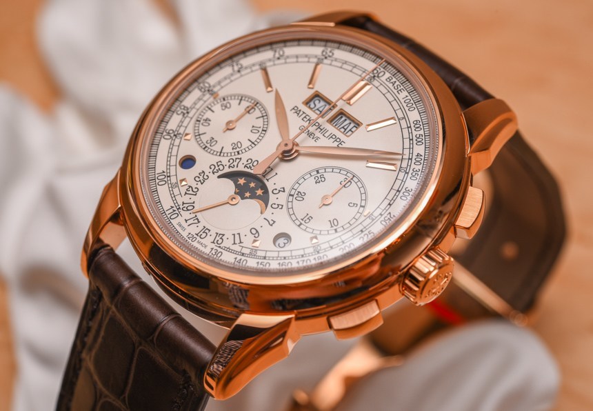 Đổi gió cho đôi tay với 2 mẫu đồng hồ Patek Philippe dây da 3 Bộ máy đồng hồ Patek Philippe dây da
