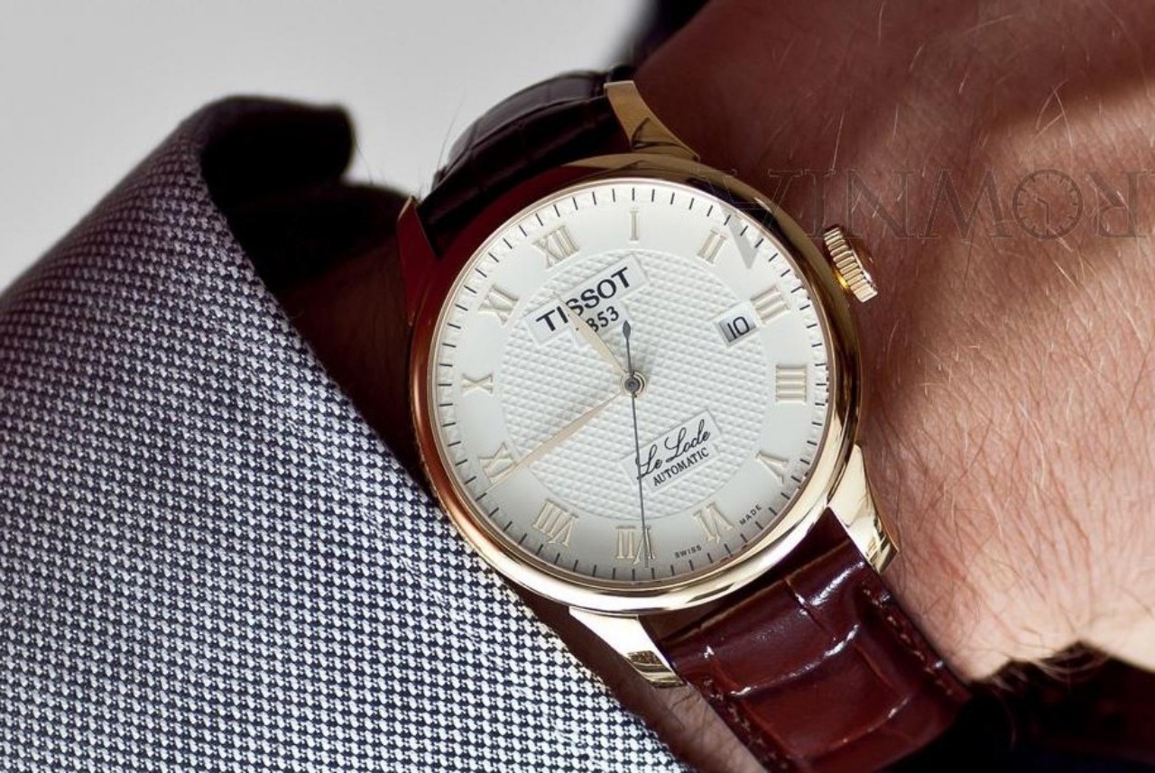Đồng hồ Tissot Gold Luxury - Huyền thoại dòng dresswatch