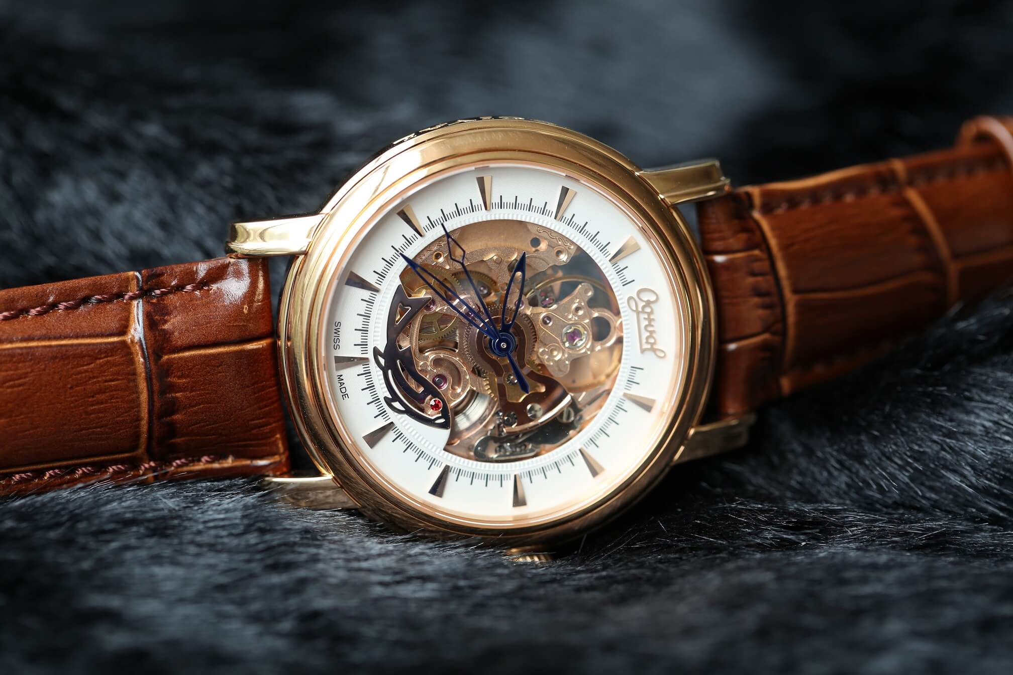 Cách bảo quản dây da đồng hồ đúng cách đơn giản nhất 2 bảo quản dây da đồng hồ đúng cách