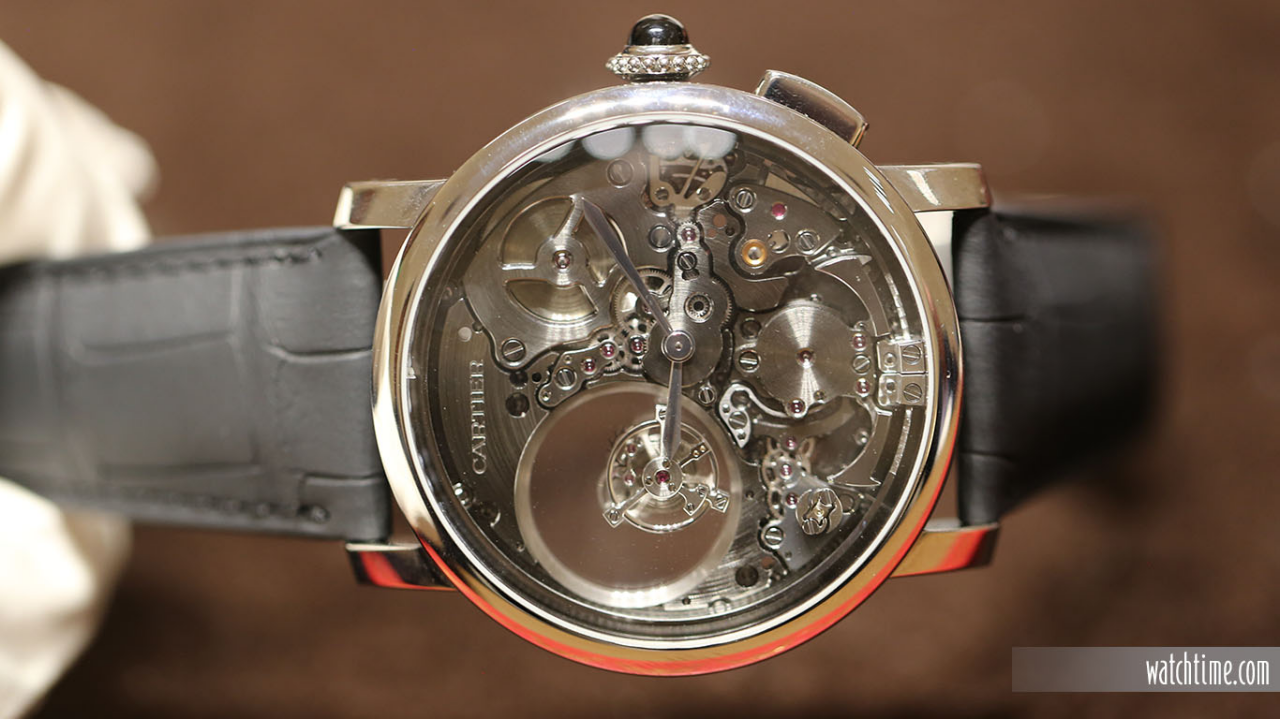 thiết kế đồng hồ cartier nam chính hãng