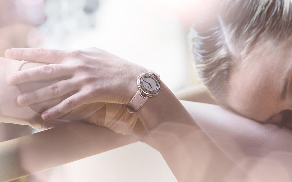 Sự quyến rũ ngọt ngào của những chiếc đồng hồ trong bộ sưu tập Shine dành cho các quý cô