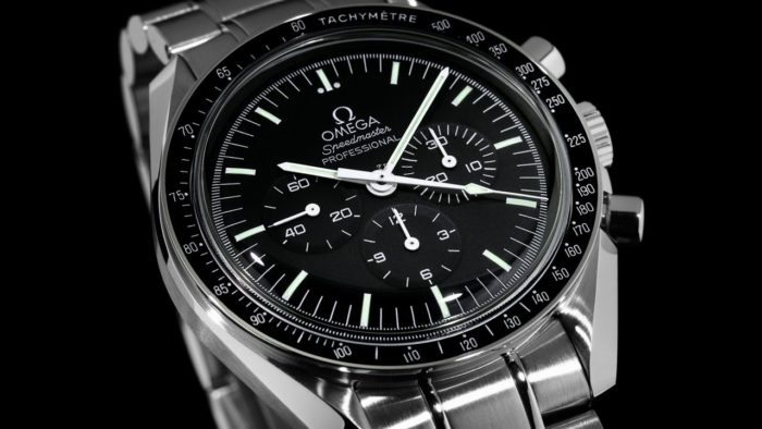 đồng hồ OMEGA Speedmaster Professional Moonwatch