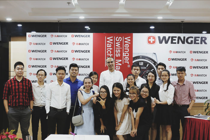Gặp gỡ và trao đổi về thương hiệu WENGER với Giám đốc Kinh Doanh châu Á Mario