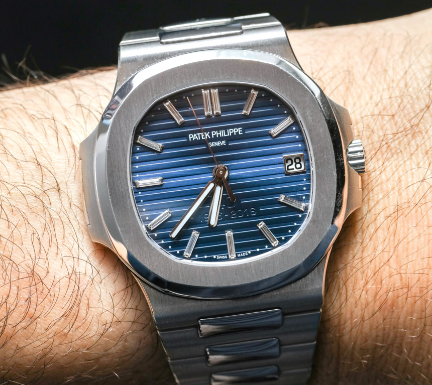 Thiết kế đồng hồ Patek Philippe Nautilus 5711/1P Platinum