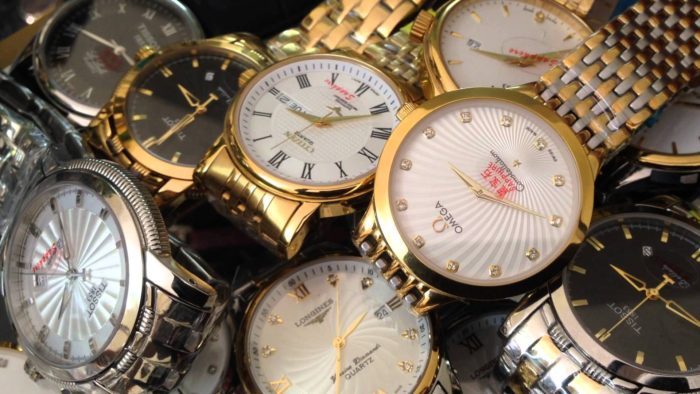 Nhung-cai-bay-danh-cho-nguoi-mua-dong-ho-chinh-hang-tai-ha-noi-2