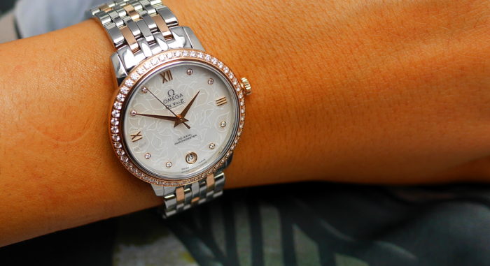 Khám phá đồng hồ nữ Omega De Ville Prestige Butterfly