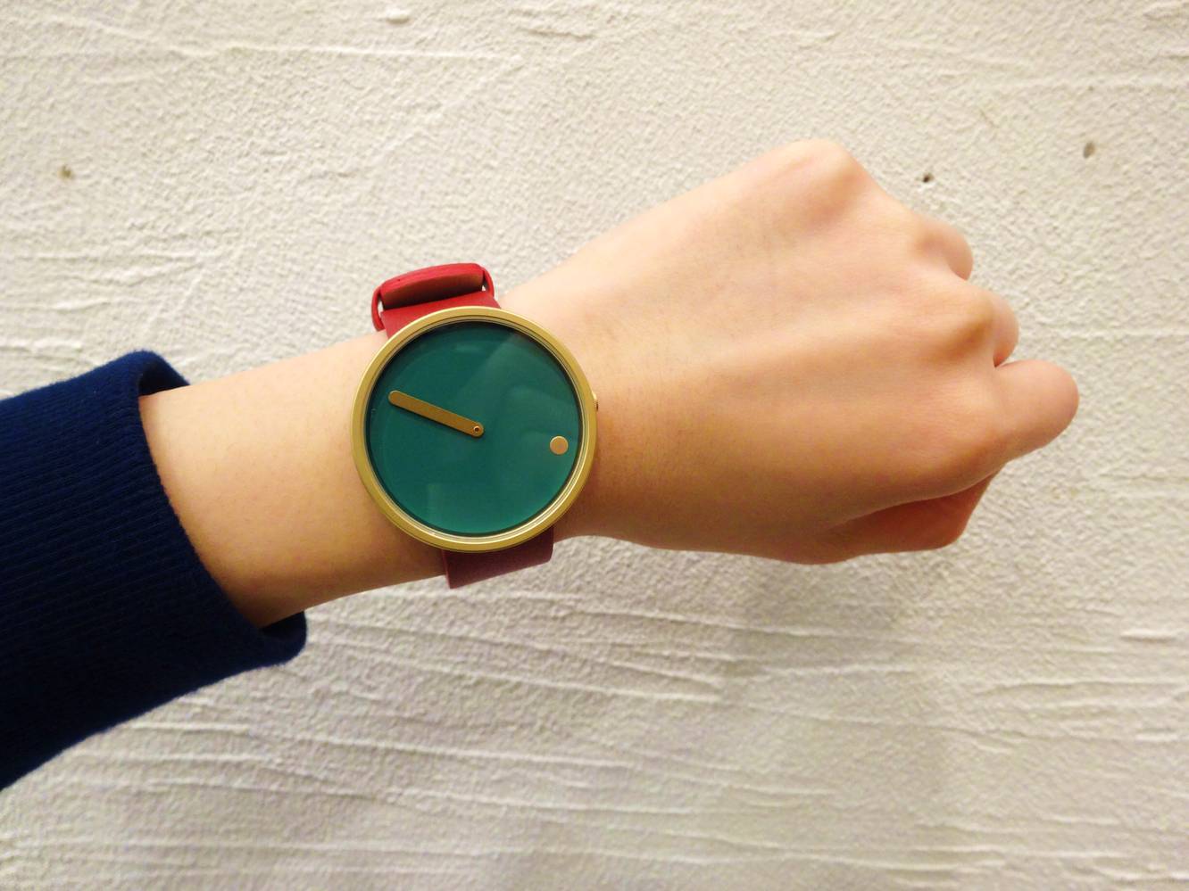 đồng hồ nữ dễ thương Picto Rosendahl Small Black Silver Watch