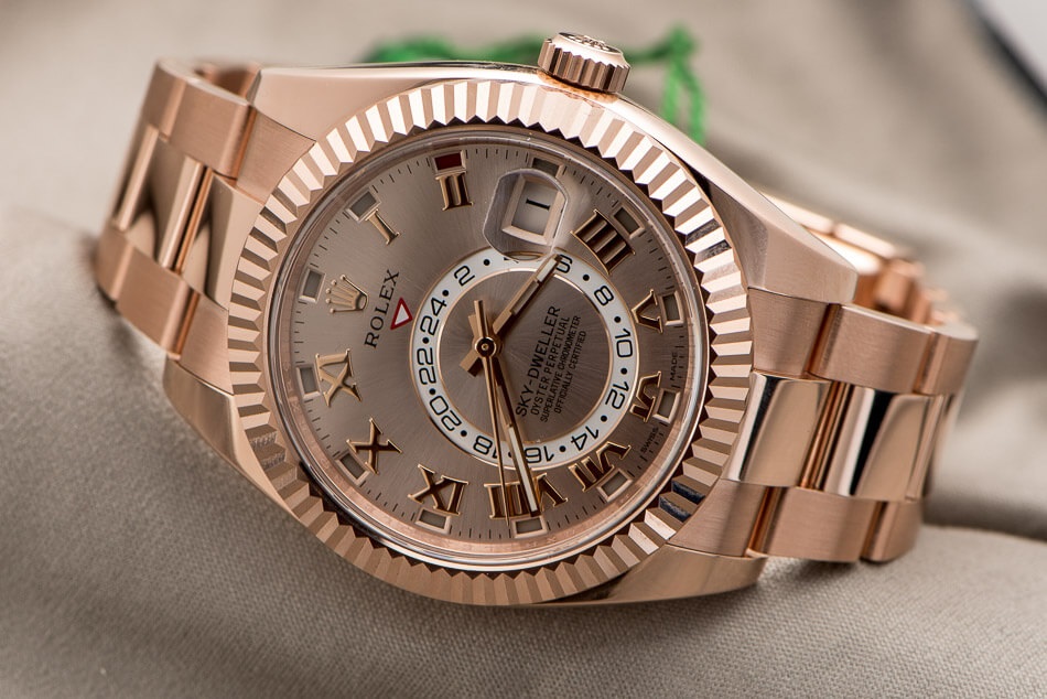 đồng hồ Rolex dây kim loại Sky-Dweller phiên bản vàng hồng 18K từ vỏ đến dây đeo