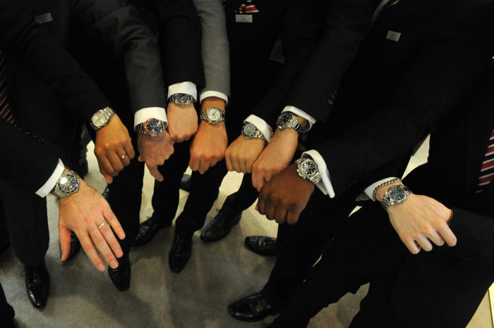 Hiểu thế nào cho đúng về đồng hồ nam Rolex giá rẻ?