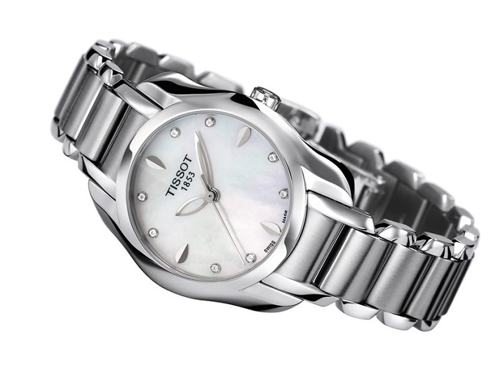 Hành trình thu phục phái đẹp của đồng hồ Tissot nữ dây kim loại