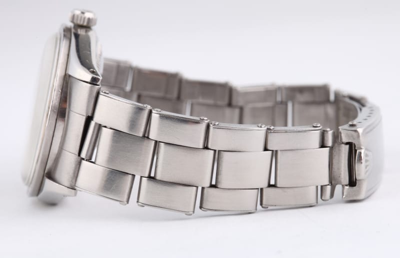 Đồng hồ nam dây inox có những loại thiết kế nào? - oyster