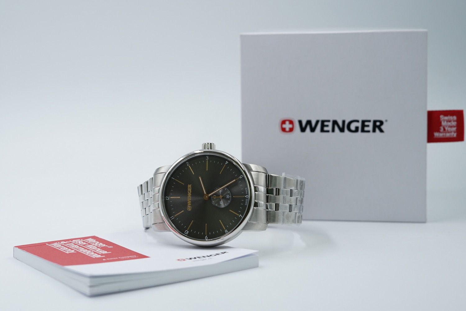 đồng hồ Wenger