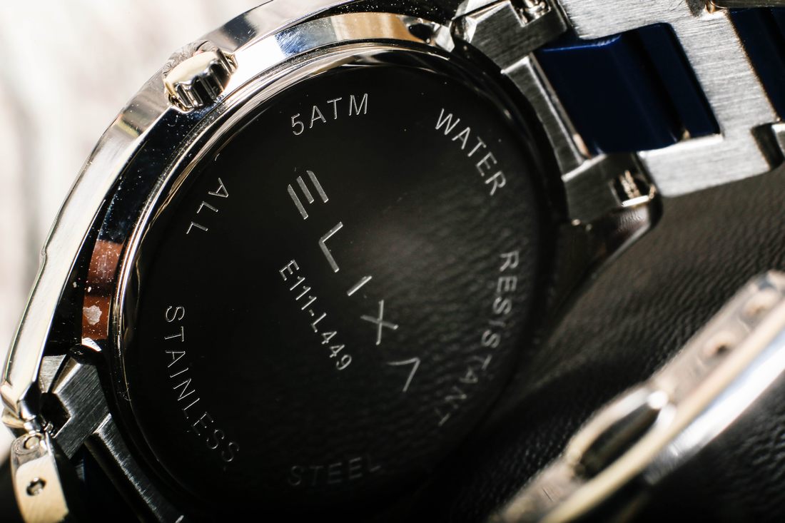 Đồng hồ thời trang elixa