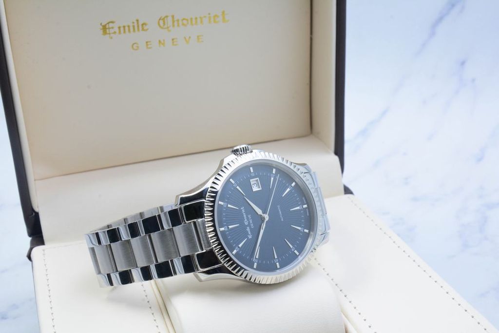 Đồng hồ Emile Chouriet 08.1155G6.6.98.6
