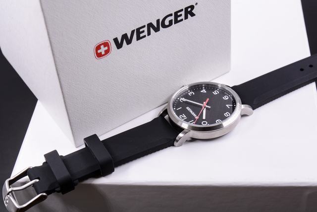 Đồng hồ Wenger 01.1621.101