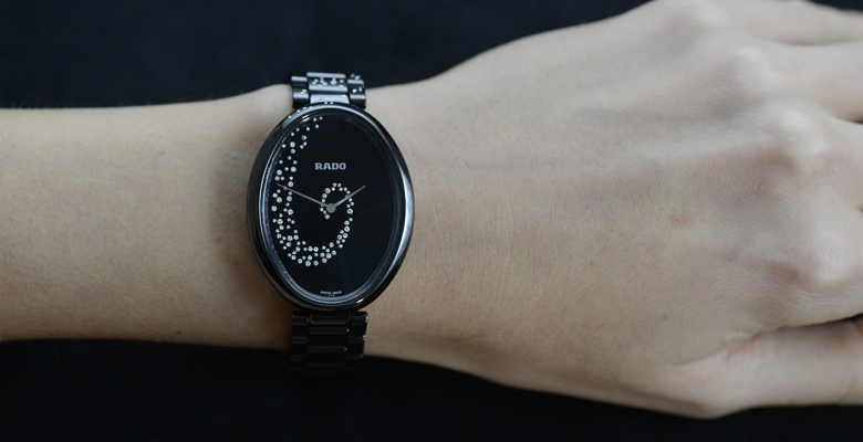 Đồng hồ Rado nữ dây đá đẹp