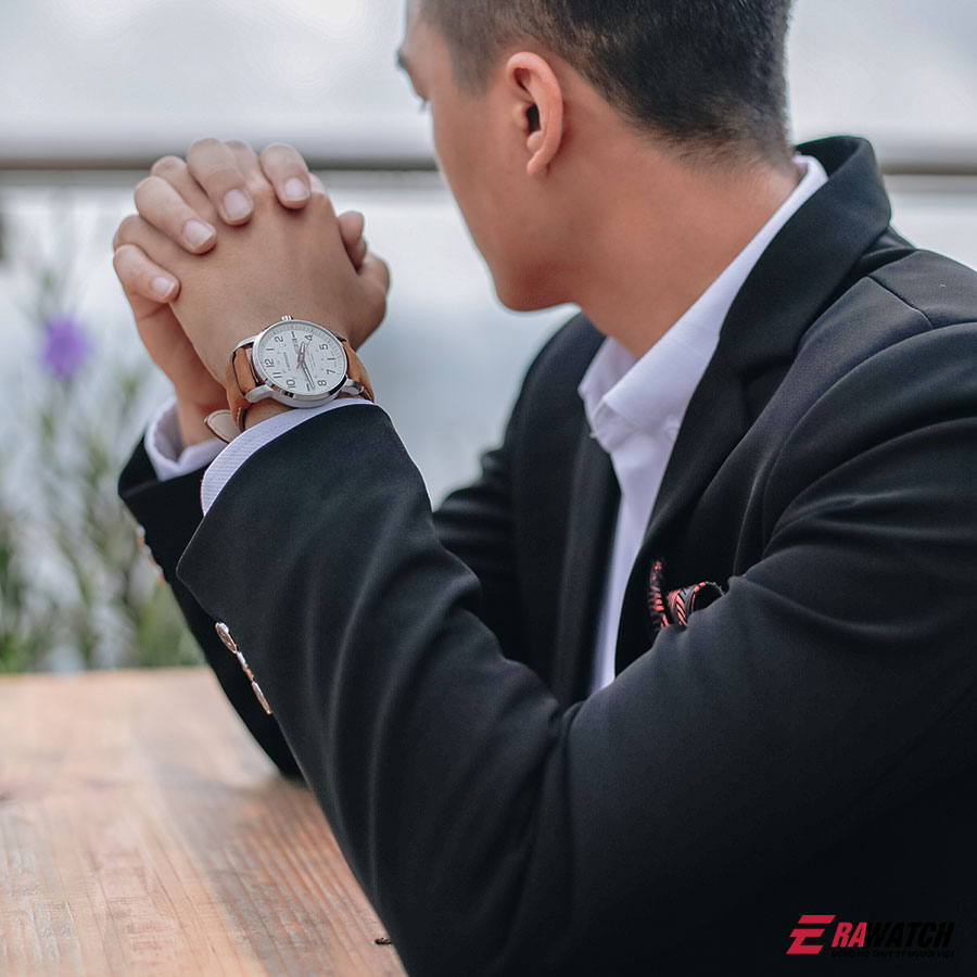 Trở thành chàng hoàng tử của các cô gái với Wenger Attitude 01.1541.103