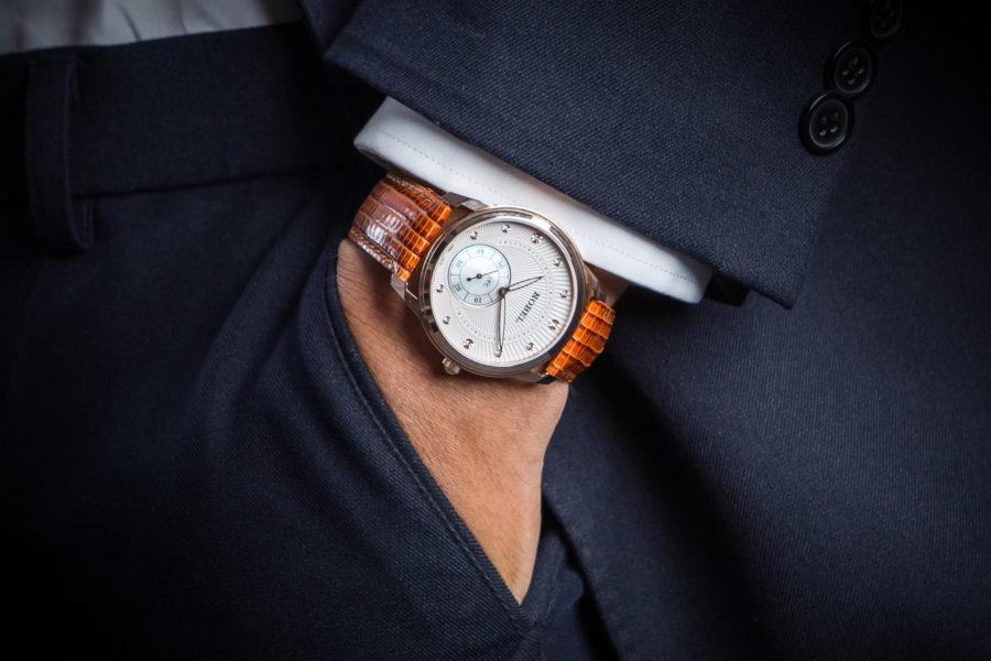 đồng hồ Aerowatch trở nên lịch lãm 