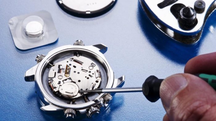 thay pin đồng hồ