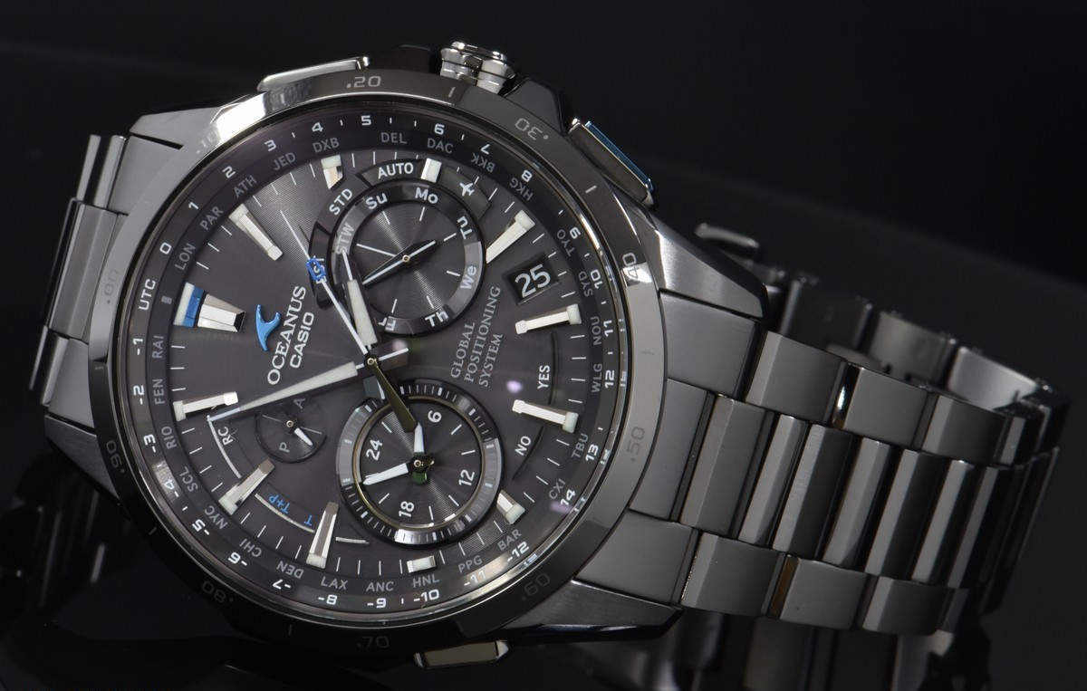 thay dây đồng hồ Casio dây kim loại
