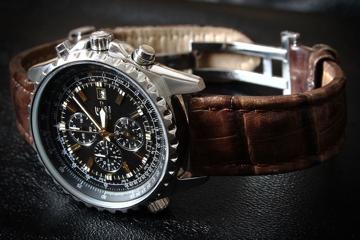 thay dây đồng hồ Casio dây da