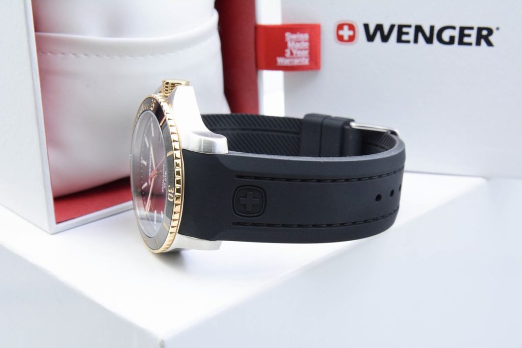 Đồng hồ Wenger 01.0641.126