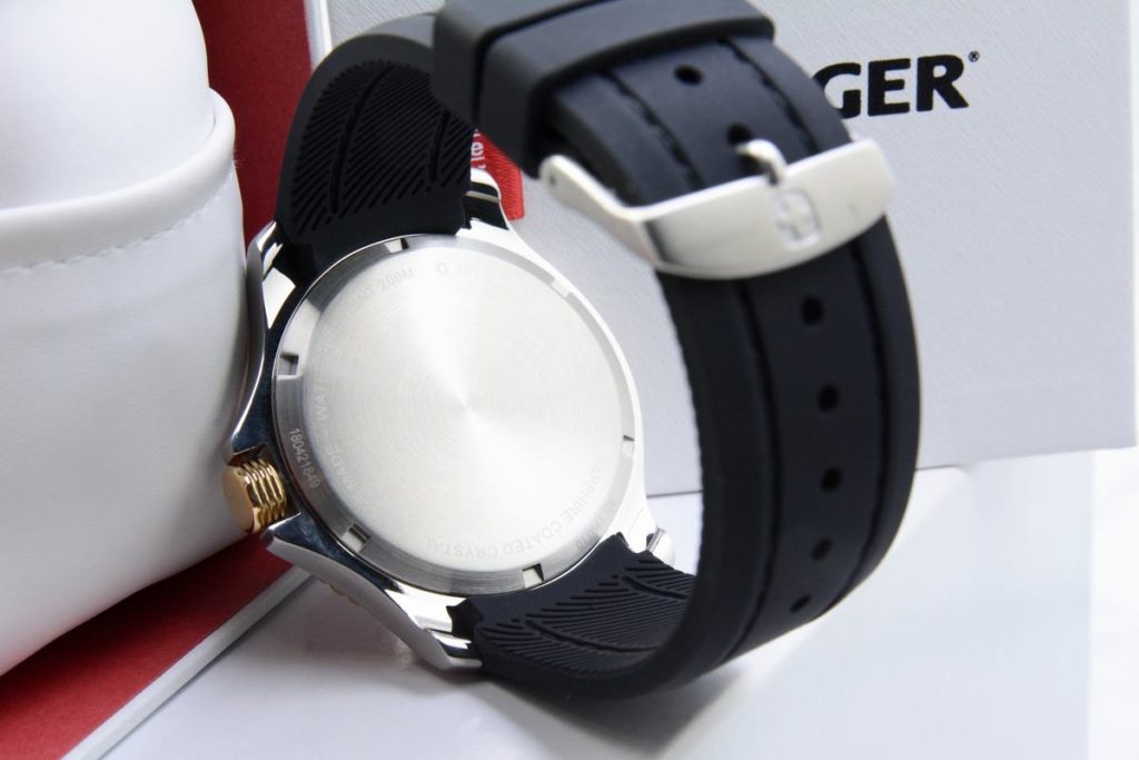 Đồng hồ Wenger 01.0641.126